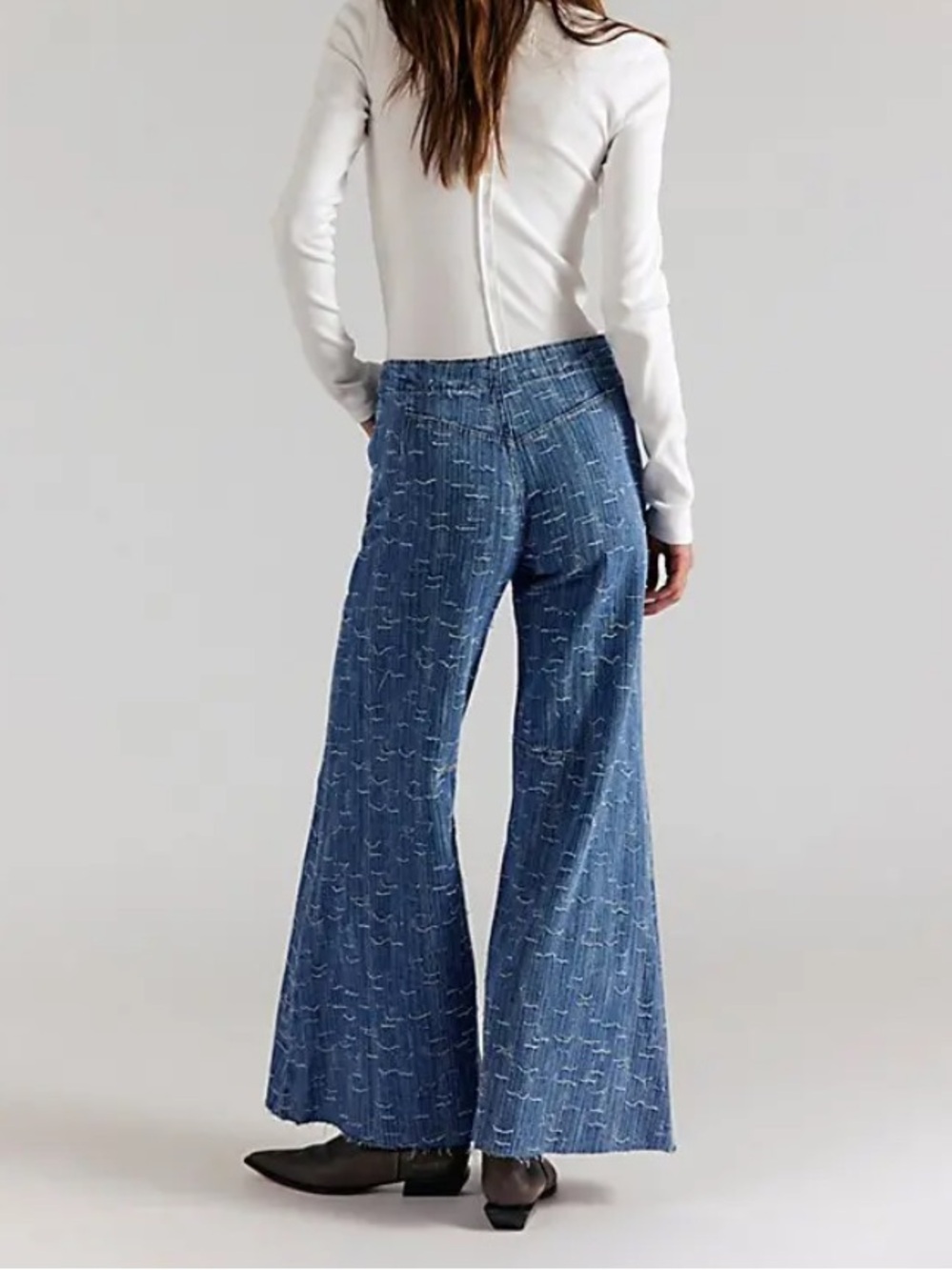 Free People We the Free Front Row Wide Leg Flare Jeans in Making Waves- NWT $168 - Picture 3 of 9